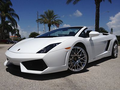 Lp560-4 spyder 1 owner florida car clean carfax e gear cordelia wheels navi