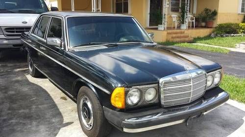 Mercedes-benz 300d 1979