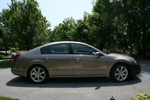 Nissan maxima 2007, se 4-door sedan -low miles