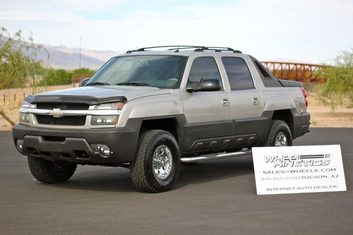 2004 chevrolet avalanche 2500 lt 4x4 tv 8.1l v8 4wd tow haul the boat leather