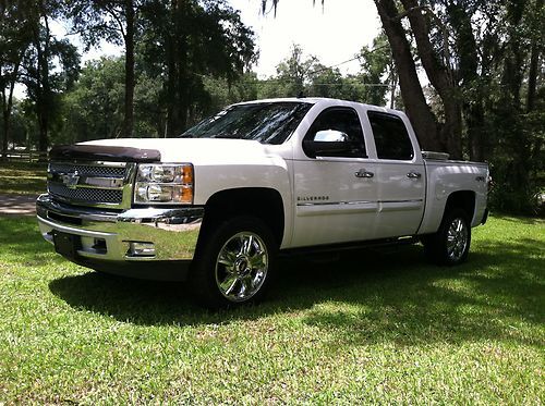 2012 chevrolet silverado 1500 lt crew cab pickup 4-door 5.3l level kit 4x4