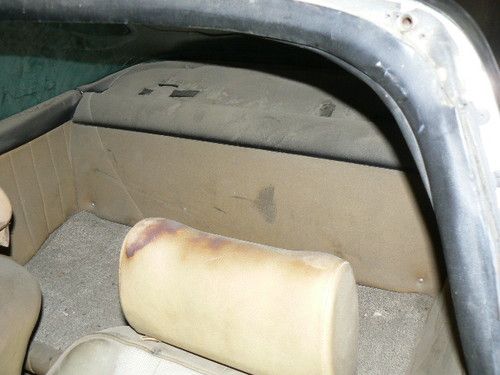1972 Porsche 911T TARGA  oelklappe side oil filler cap, image 12