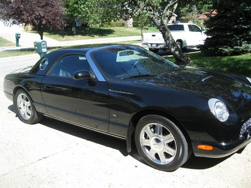 2004 Ford Thunderbird Premium Convertible 2-Door 3.9L, image 2