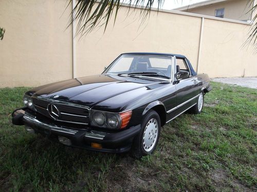 560 sl w/hardtop, new cvt top,interior,cd, orig window sicker, ice cold a/c !!