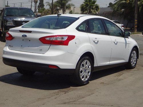 2012 Ford Focus SE Sedan Damaged Salvage Only 20K Miles Economical Nice Unit!!, US $5,400.00, image 3
