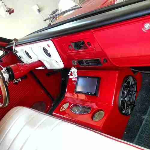 1967 CHEVROLET C10 PICKUP STEPSIDE, image 4