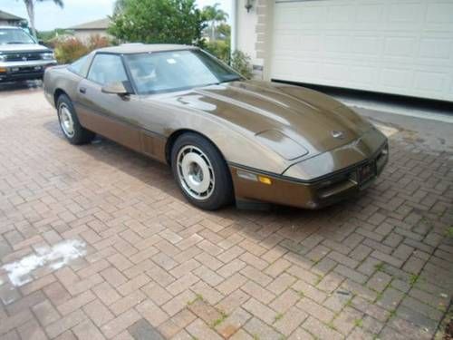 1987 chevrolet corvette base hatchback 2-door 5.7l