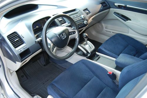 2008 Honda Civic Hybrid Sedan 4-Door 1.3L, image 2
