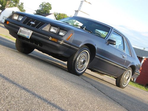 1984 ford mustang l hatchback 3.8l v6 w/ 34k orig miles