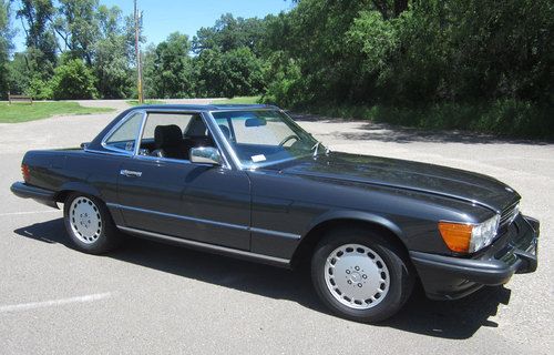 1988 mercedes 560sl 1 owner 18,252 original miles excellent collector quality