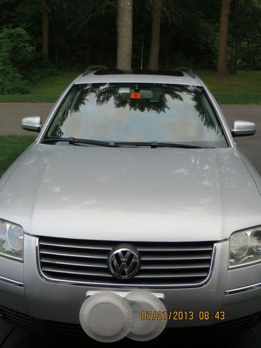 2003 volkswagen passat glx 4 motion wagon 4-door 2.8l v6 awd