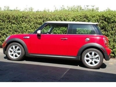 1 Owner, Bluetooth, Xenon Headlights, USB/ iPod adapter, 6 Speed Automatic Trans, image 15