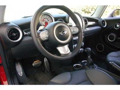 1 Owner, Bluetooth, Xenon Headlights, USB/ iPod adapter, 6 Speed Automatic Trans, image 28