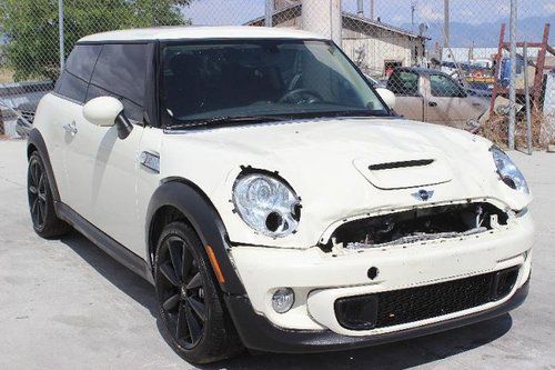 2013 mini cooper s damaged rebuilder only 3k miles like new loaded economical!