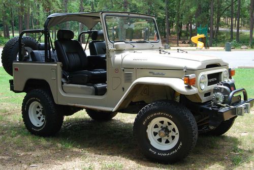 1978 fj40 landcruiser v8 hard top + bikini