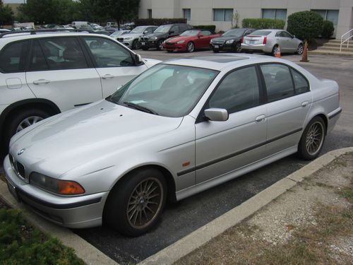 1999 bmw 540 is 4 door sedan with 6 speed manual trans