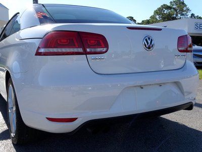 2012 Volkswagen Eos Komfort Hardtop Convertible One Owner only 17k miles, image 7