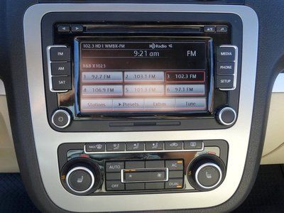 2012 Volkswagen Eos Komfort Hardtop Convertible One Owner only 17k miles, image 20