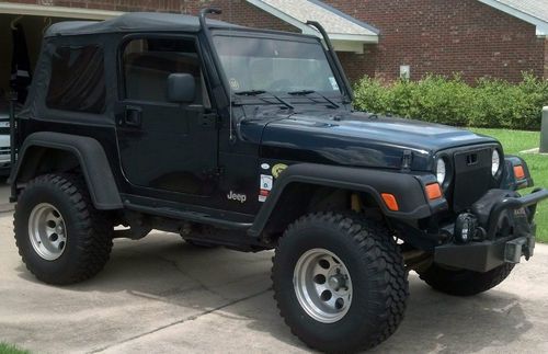 2001 jeep wrangler sport  2-door 4.0l