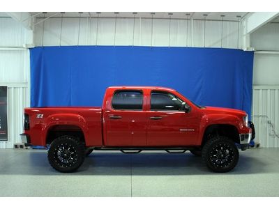 2012 gmc sierra 1500 4x4 crew cab z71, pro comp lift, fuel wheels, 7k mi, 1-own