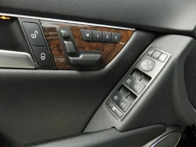 4dr Sdn 4MAT Certified 3.5L Bluetooth Sunroof NAV 4-Wheel ABS 7-Speed A/T A/C, image 8