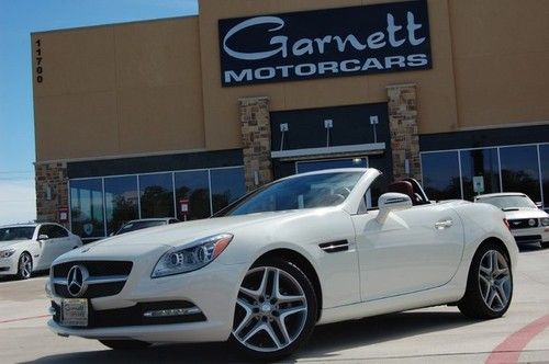 2013 mercedes slk250 * white/red * hot color * nav * we finance! we deliver!