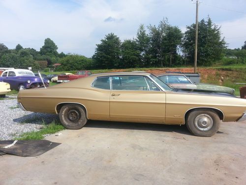 1968 galaxy fastback 390 interceptor nice project that is almost rust free!!!