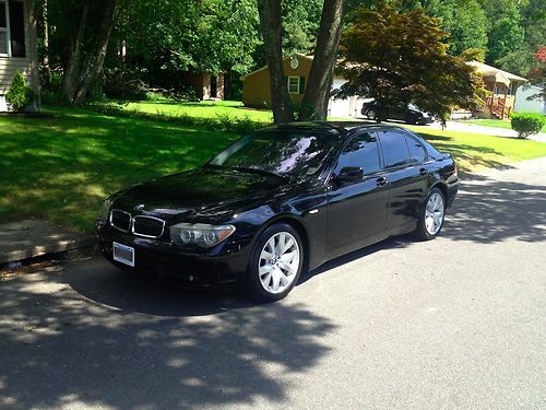 2004 bmw 745i sport package, black/ black, 19" wheels, low miles!! no reserve!!