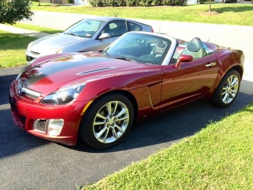Saturn sky ruby red edition turbo *no reserve*