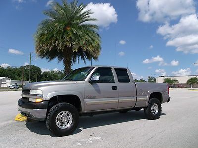 Chevy 2500hd 3/4 ton 4 dr ext cab ls 4wd 4x4 allison  6.6 duramax turbo diesel