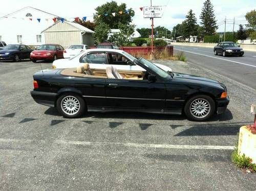 1995 bmw 325i convertible 2-door 2.5l auto