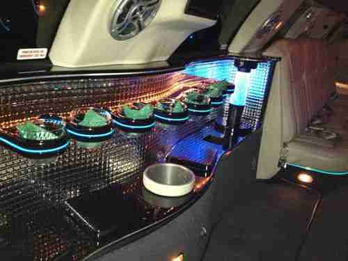 2004 Lincoln Town Car Signature Sedan 4-Door 4.6L, US $19,500.00, image 5