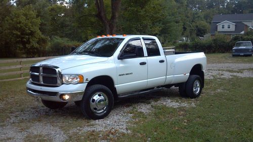 2003 dodge ram 3500 slt no reserve 6 speed!!!