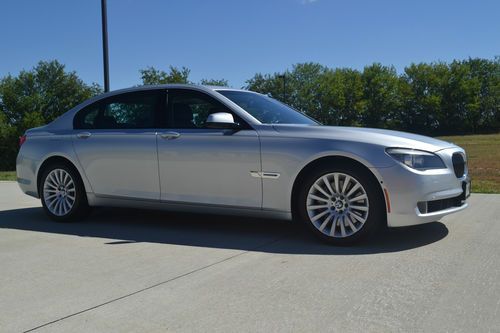 750li - nicely equipped - titanium silver metallic/black