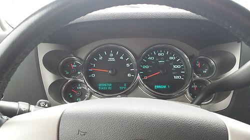 2009 Chevy 2500 HD 4WD Crew Cab 6.0 52K Miles, US $35,000.00, image 2