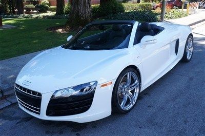 2011 audi r8 v10 spider,rare 6spd manual,serviced,clean