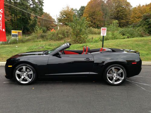2011 chevrolet camaro 2ss convertible 6.2l 6 speed rs package black