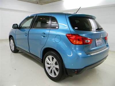 SE SUV 2.0L CD 4 wheel disc brakes ABS brakes AM/FM radio:  SiriusXM Knee airbag, image 4