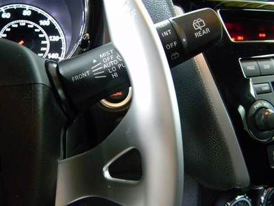 SE SUV 2.0L CD 4 wheel disc brakes ABS brakes AM/FM radio:  SiriusXM Knee airbag, image 15