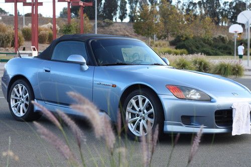 2002 honda s2000 convertible clean title  - no reserve!