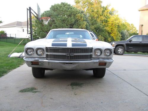 1970 Chevrolet Chevelle Malibu factory buckets air disc brakes, image 3