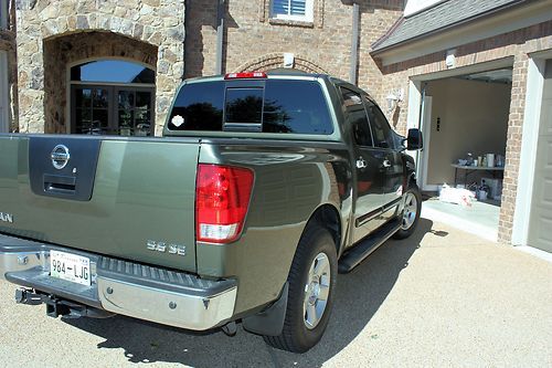 2004 Nissan Titan Crew SE 4-Door 2WD GPS Nav Bluetooth DVD One Owner, US $13,800.00, image 2