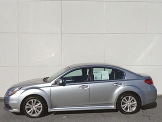 2013 subaru legacy premium awd heated seats - $299 p/mo, $200 down!