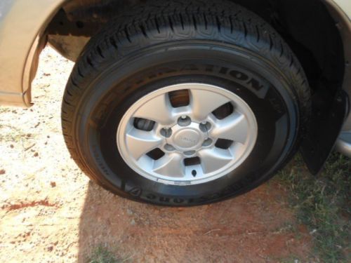 SR5 SUV 4.7L CD Traction Control Stability Control Rear Wheel Drive Steel Wheels, image 19