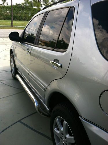 Mercedes benz ml 430 - over $2000 of extras - florida - clean