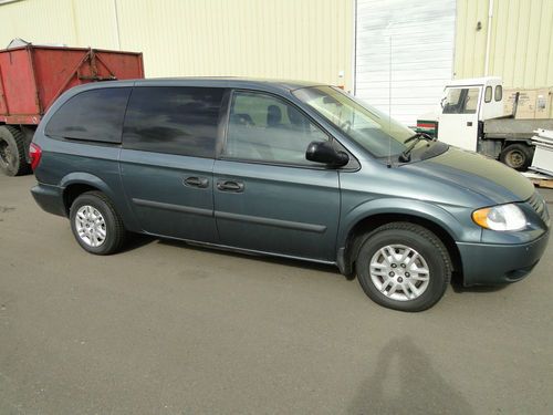 2006 dodge grand caravan se