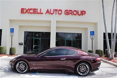 2009 maserati gran turismo