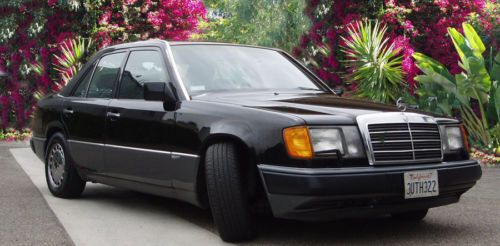 1993 Mercedes-Benz 300E Base Sedan 4-Door 3.2L, image 2