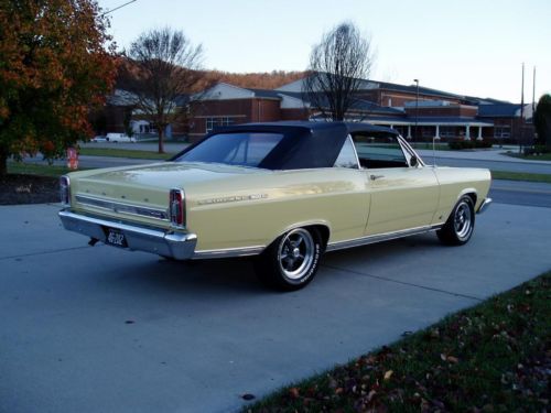 1966 FORD FAIRLANE 500 XL..CONVERTIBLE..65K MILES.. BUCKET SEATS. CONSOLE ., image 2
