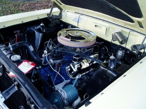 1966 FORD FAIRLANE 500 XL..CONVERTIBLE..65K MILES.. BUCKET SEATS. CONSOLE ., image 3